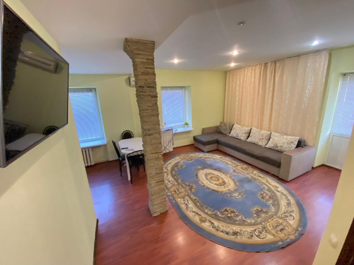 White New Apartments Ultracentral 2-Rooms In The Heart Chisináu Exterior foto