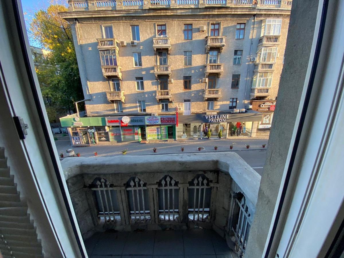 White New Apartments Ultracentral 2-Rooms In The Heart Chisináu Exterior foto