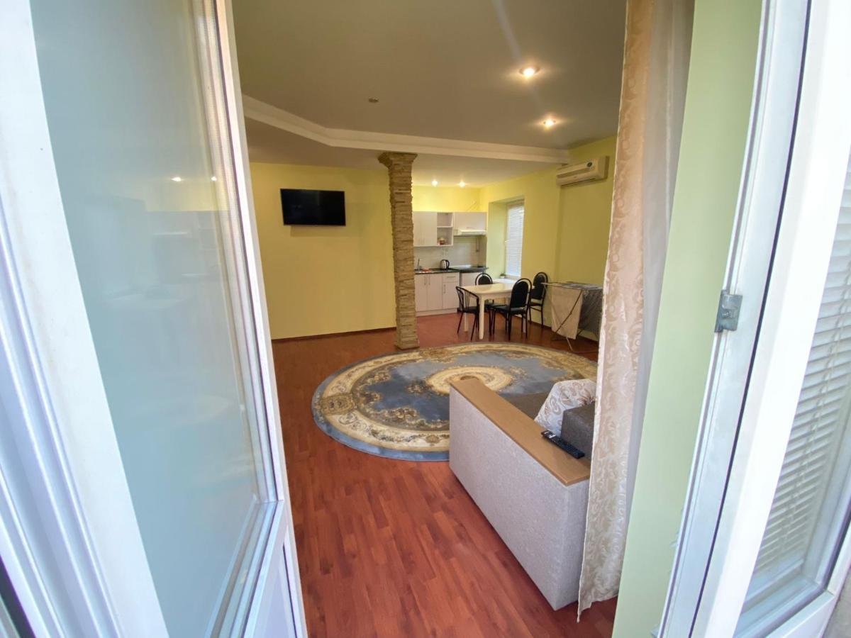 White New Apartments Ultracentral 2-Rooms In The Heart Chisináu Exterior foto